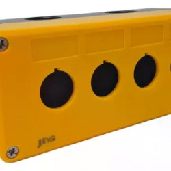 CAIXA P/BOTOEIRA JNG 22,5MM 4 FUROS AM BMY104 PC 1