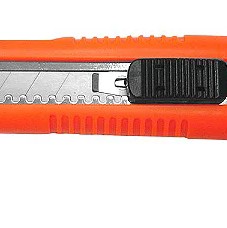 ESTILETE FAMASTIL 18MM 29.07 PROFISSIONAL UN 1